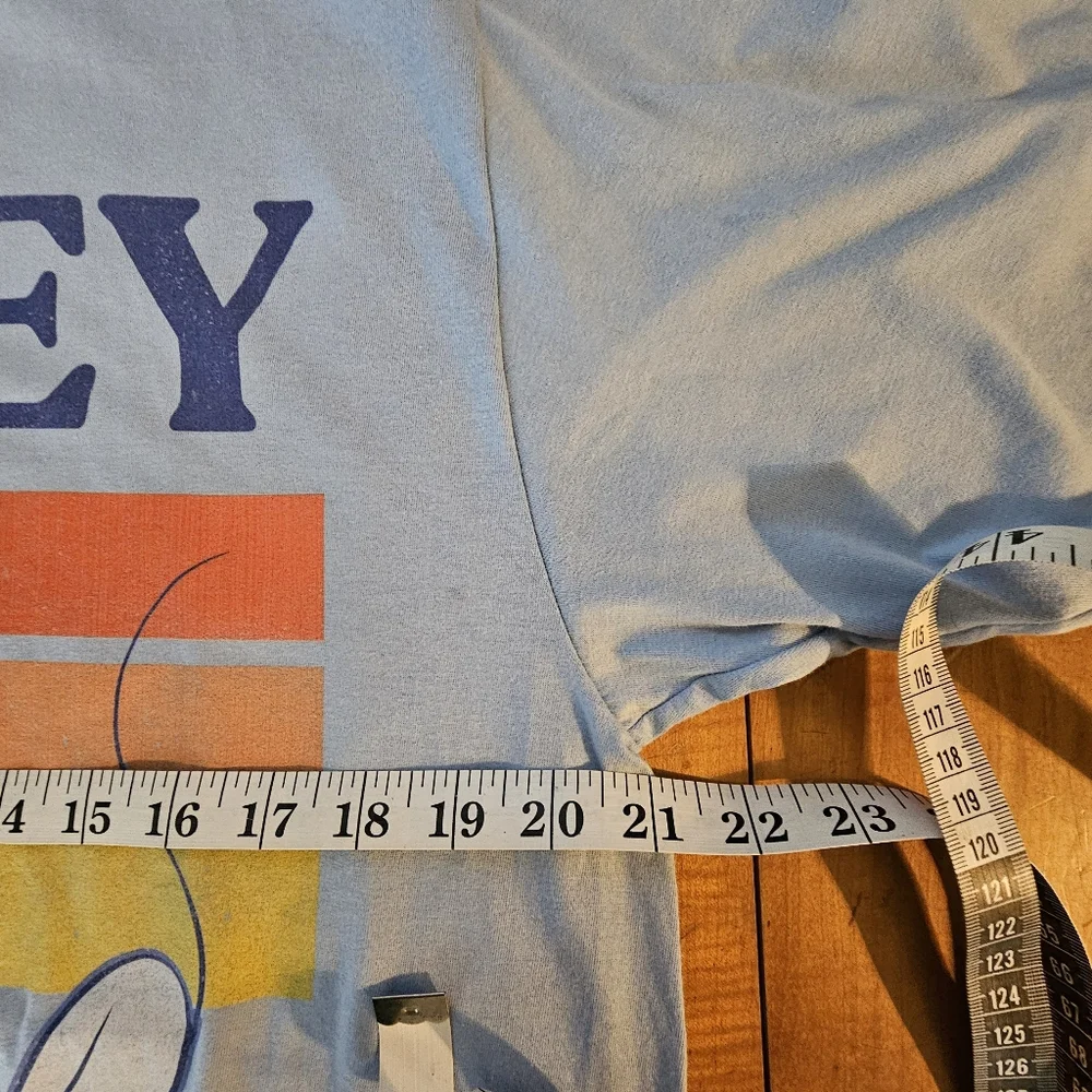 Disney NWT Mickey And Pluto Blue With Stripes T Shirt Men's Size M